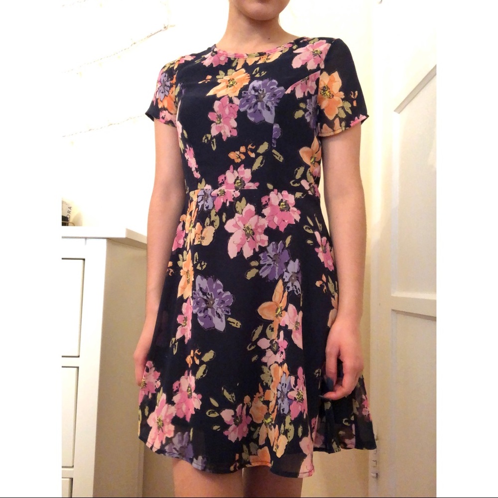 Forever 21 - Floral dress